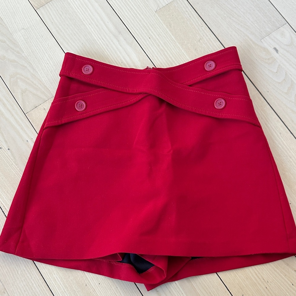 Zara Red Button-Waist Skort